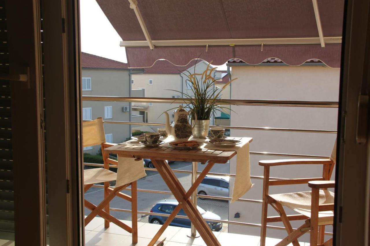 Gallery Apartman Nada Zaboric Exterior foto