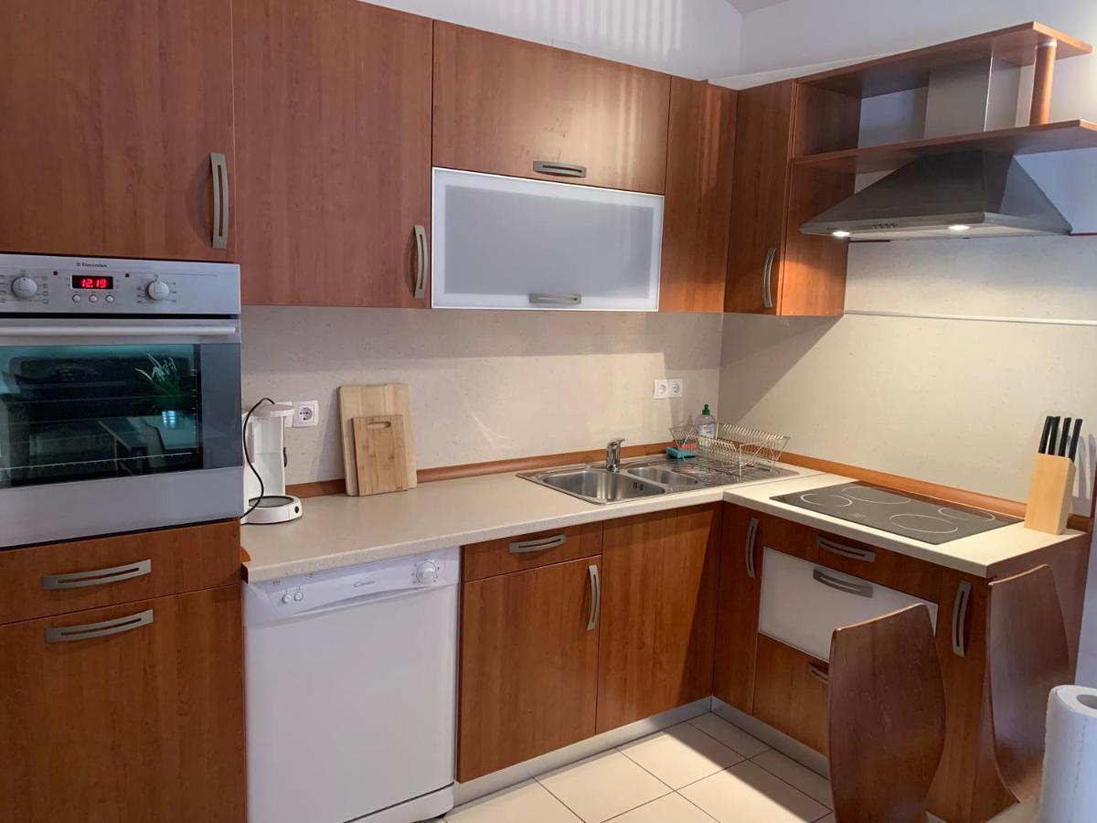 Gallery Apartman Nada Zaboric Exterior foto